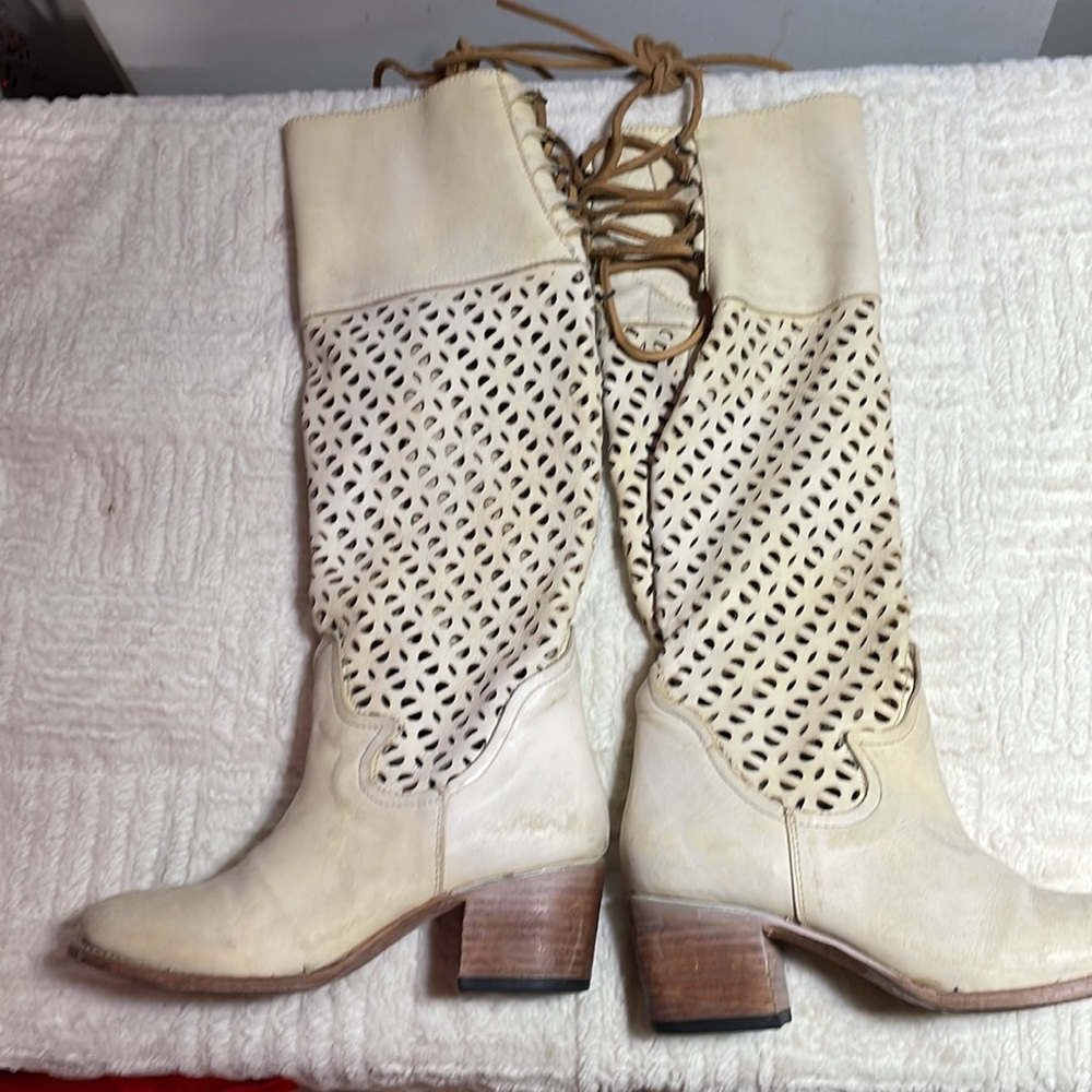 Cream Knee-High Women's Boots